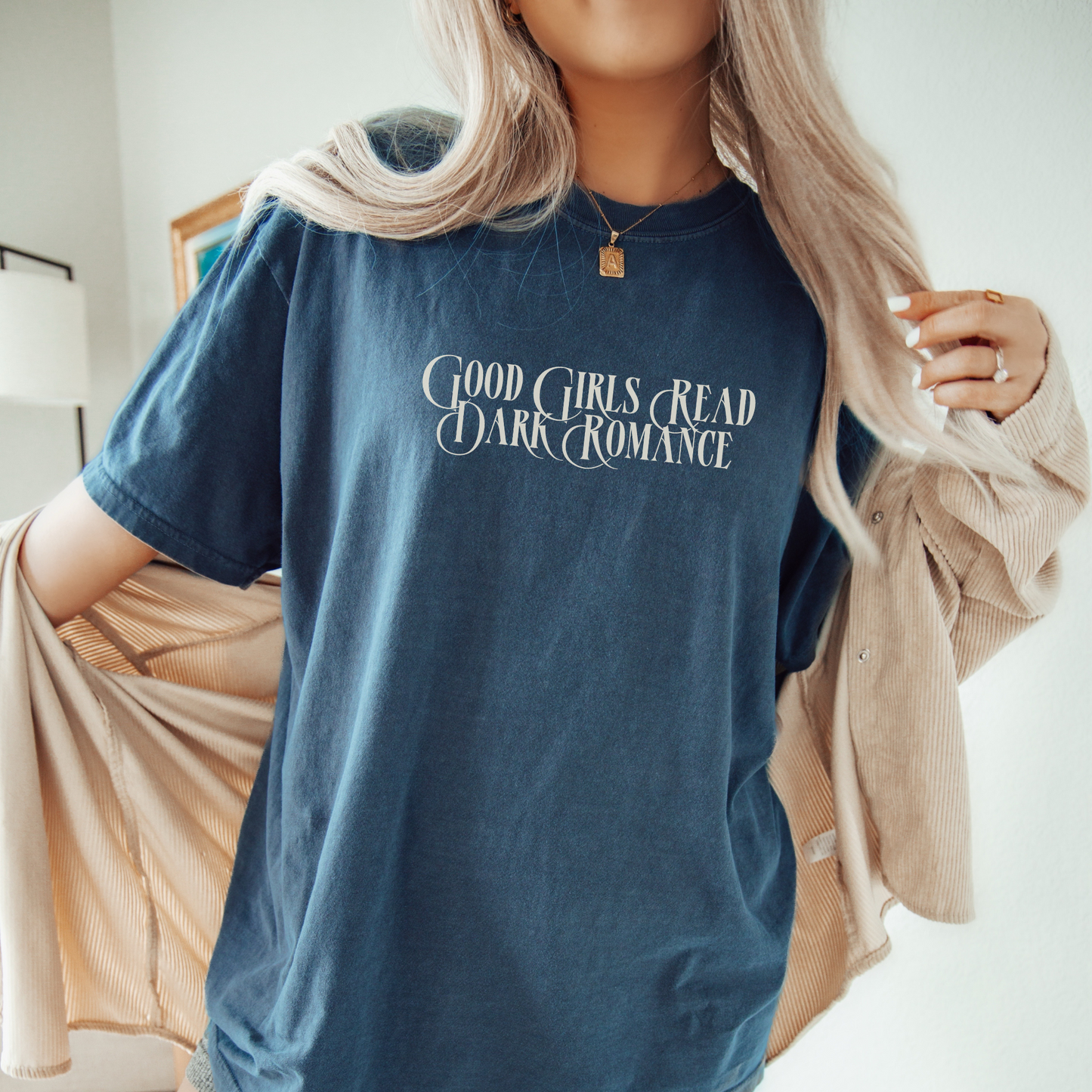 Good Girls Read Dark Romance Tee - BLACK/MIDNIGHT/PEPPER