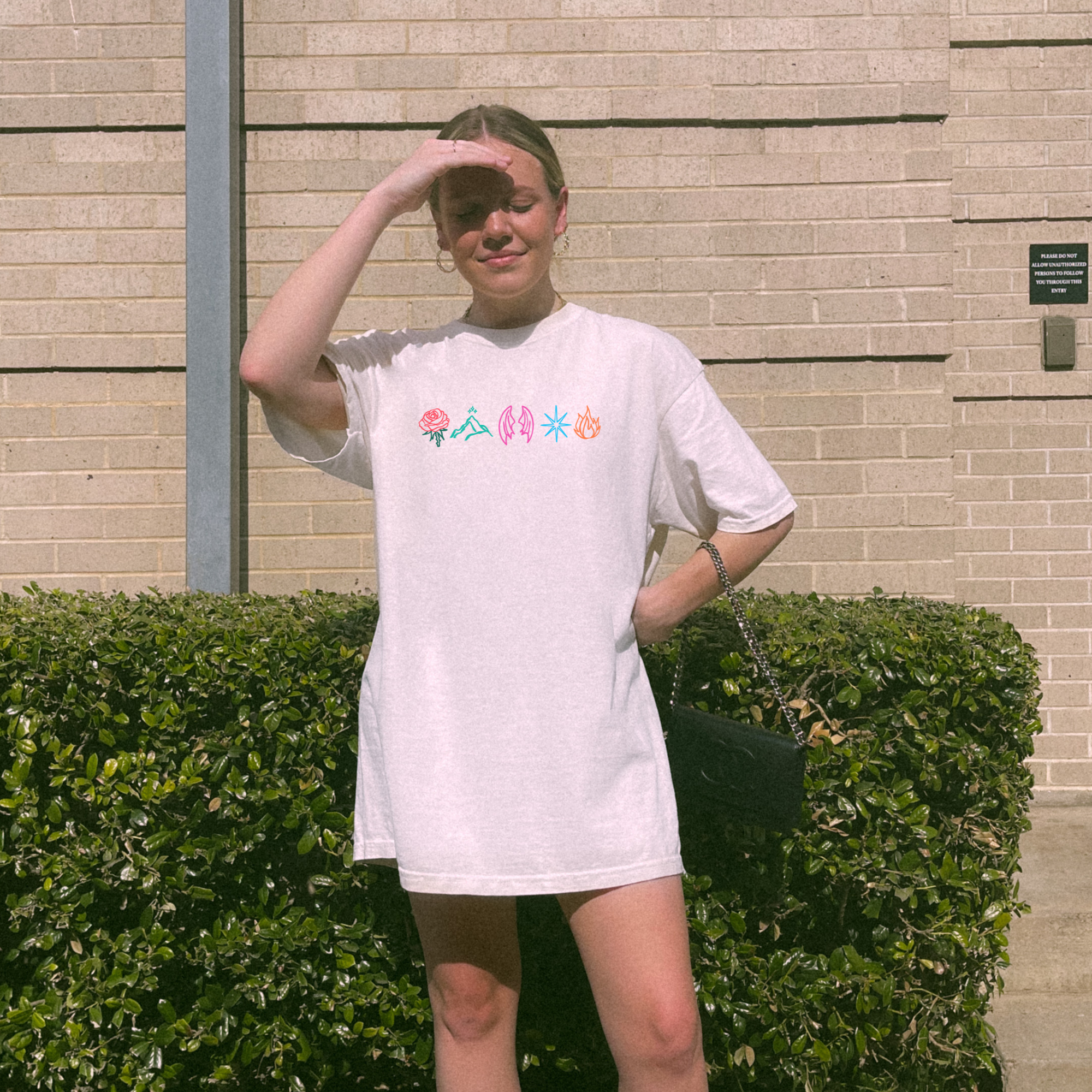 ACOTAR Girlie Tee