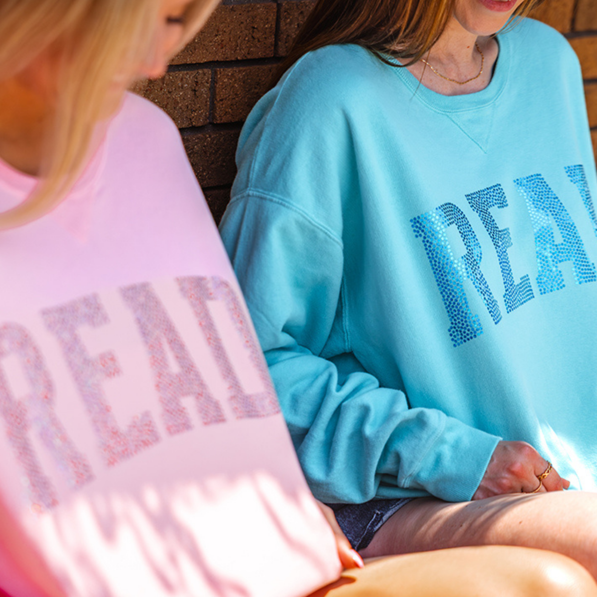 Read Crewneck