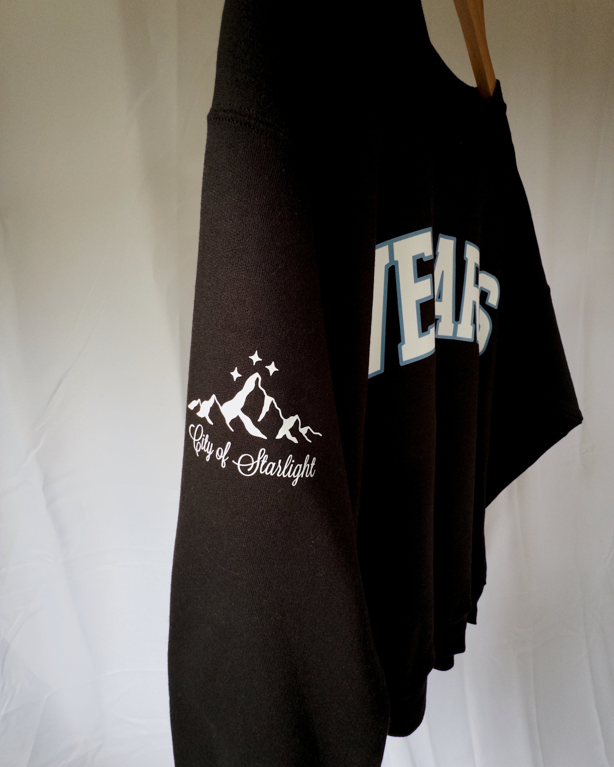 Velaris Varsity Crewneck
